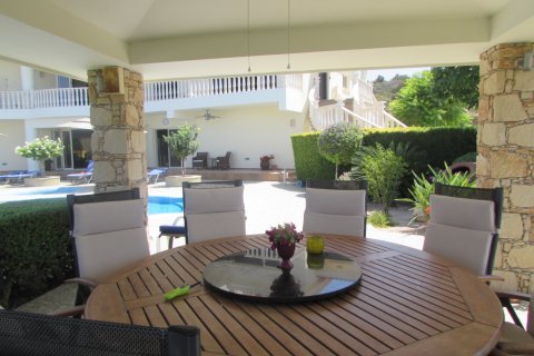 5 dormitorios Villa en Paphos, Cyprus No. 38071 6