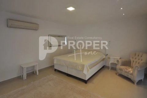 4 rooms Apartment in Tosmur, Turkey No. 14104 11