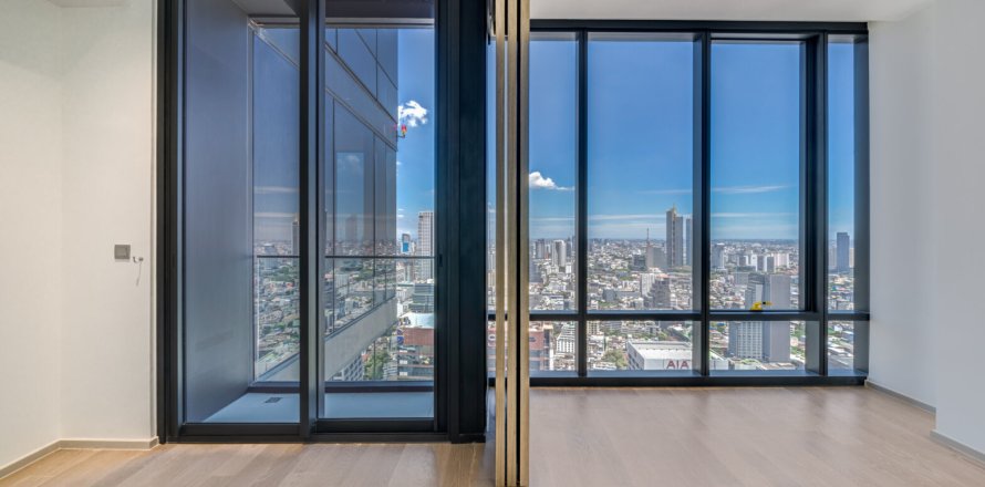 1 bedroom Condo  in Bangkok, Thailand No. 295