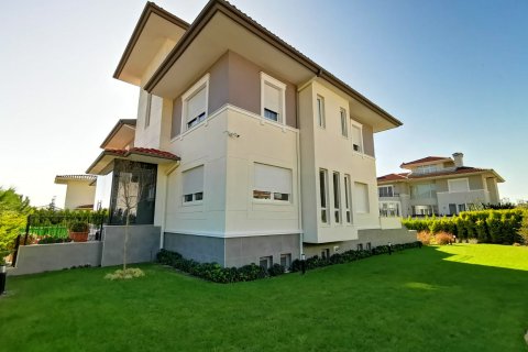 5 bedrooms Villa in Istanbul, Turkey No. 12048 17