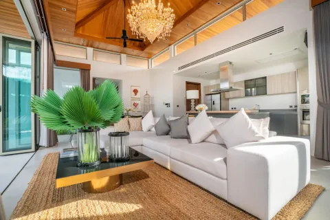 4 bedrooms Villa in Phuket, Thailand No. 2932 11