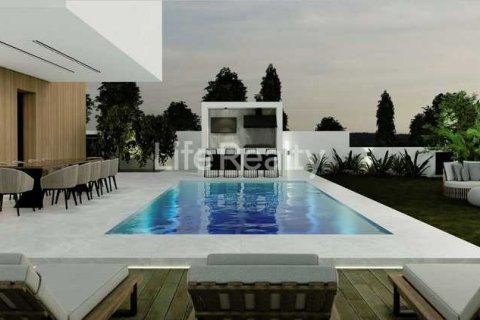 4 bedrooms House in Fasoula, Cyprus No. 30634 3