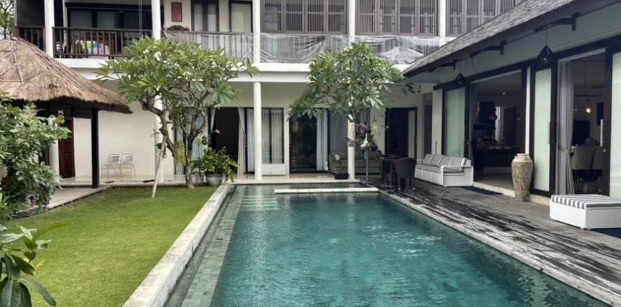 6 dormitorios Villa en Canggu, Indonesia No. 22950