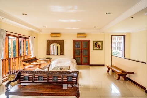 4 dormitorios Villa en Seminyak, Indonesia No. 22986 1