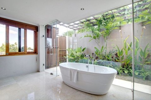 5 bedrooms Villa in Kerobokan, Indonesia No. 22948 2