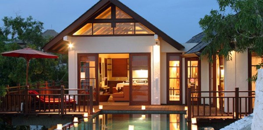 3 bedrooms Villa in Jimbaran, Indonesia No. 22949