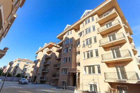 4+1 Apartment in Arnavutkoey, Turkey No. 16922 3