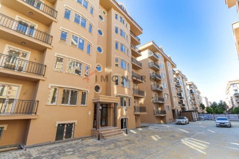 4+1 Apartment in Arnavutkoey, Turkey No. 16922 2