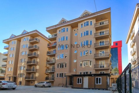 4+1 Apartment in Arnavutkoey, Turkey No. 16922 1