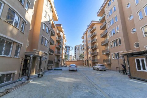 4+1 Apartment en Arnavutkoey, Turkey No. 16922 4