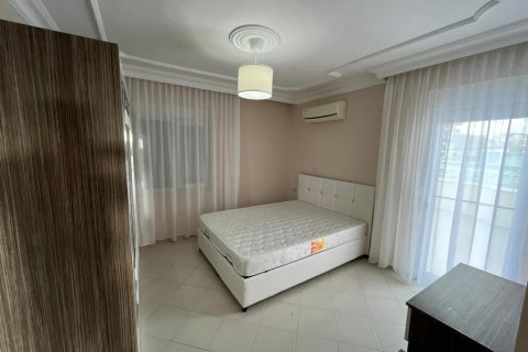 6 rooms Apartment in Mahmutlar, Turkey No. 21916 21