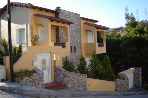 3 bedrooms Villa in Athens, Greece No. 52086 2