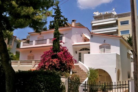 7 bedrooms House in Voula, Greece No. 59686 1