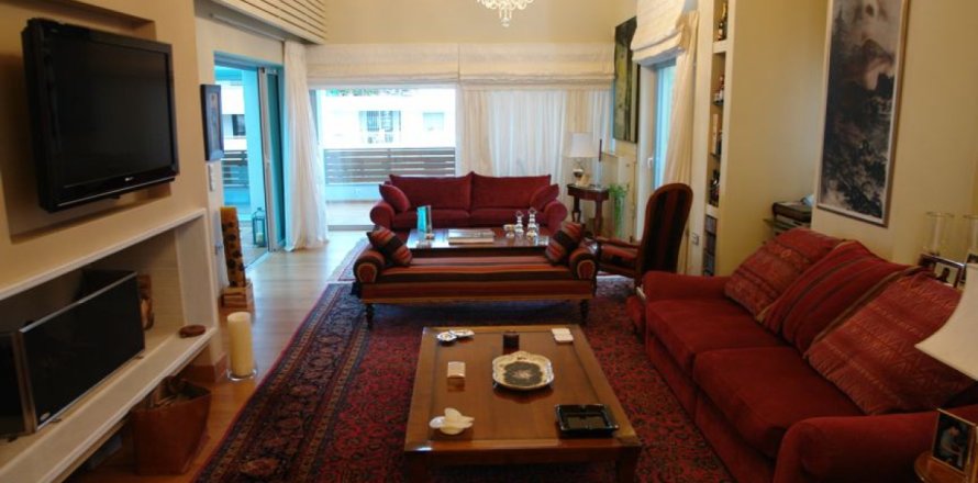 5 bedrooms Townhouse in Athens, Greece No. 49228