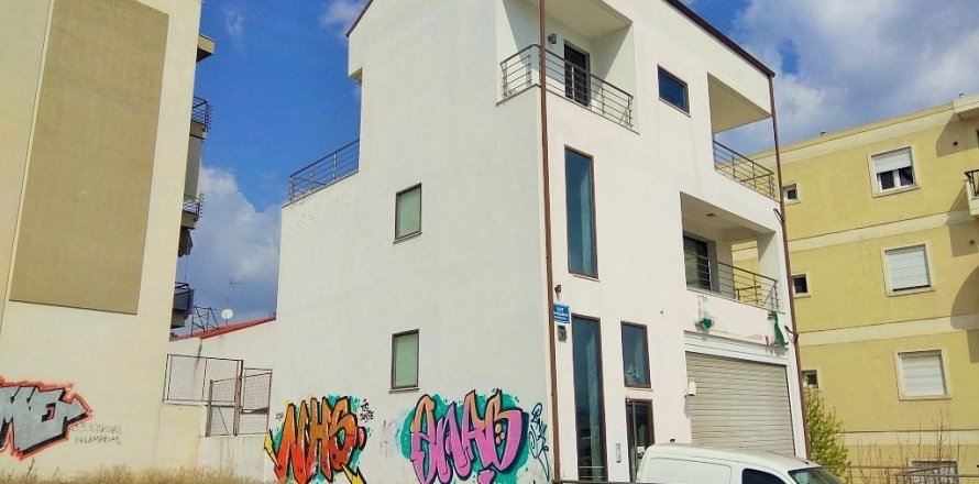 455m² Edificio en Kalamaria, Greece No. 57498