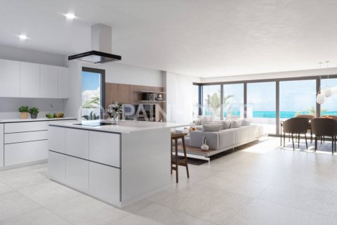 3 dormitorios Apartment en Estepona, Spain No. 27720 4