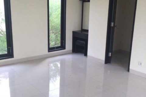 4 bedrooms House in Kerobokan, Indonesia No. 22763 8