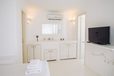 250m² Villa à Mykonos, Greece No. 56787 16