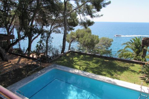 8 bedrooms House in Blanes, Spain No. 25443 8