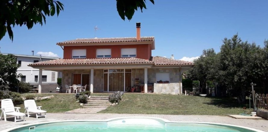 4 dormitorios House en Cambrils, Spain No. 25407