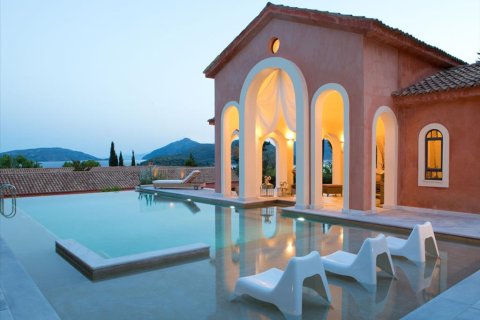 656m² Villa en Lefkada, Greece No. 59270 4