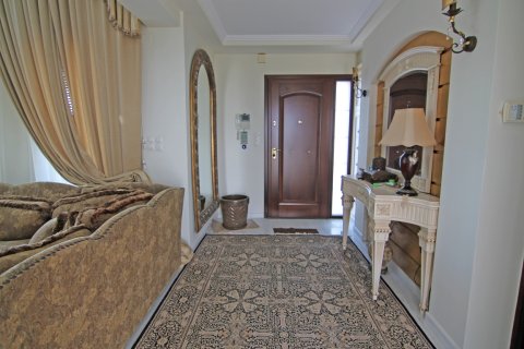 7 bedrooms Villa in Thessaloniki, Greece No. 59276 11