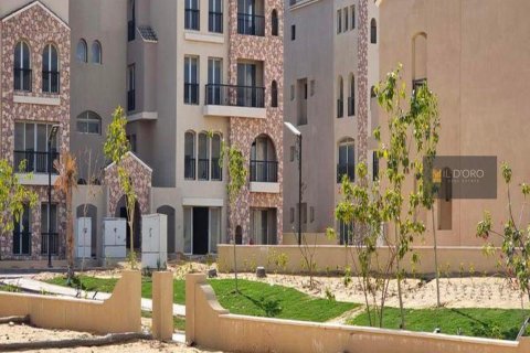 4 bedrooms Townhouse in New Cairo, Egypt No. 39111 3