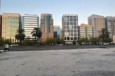 297m² Land in Muroor Area, UAE No. 5893 1