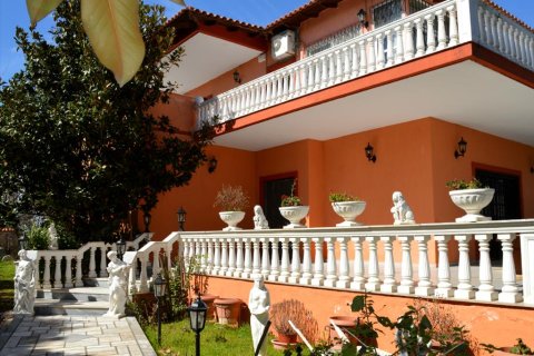 4 dormitorios Maisonette en Agios Konstantinos, Greece No. 58254 1