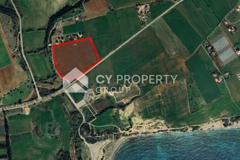 9092m² Land en Alaminos, Cyprus No. 75189 1