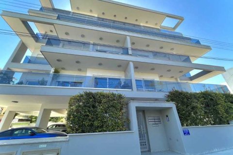 3 bedrooms Penthouse in Limassol, Cyprus No. 34976 2