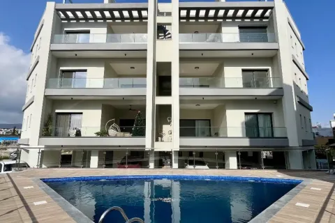 3 bedrooms Apartment in Germasogeia, Cyprus No. 35155 1