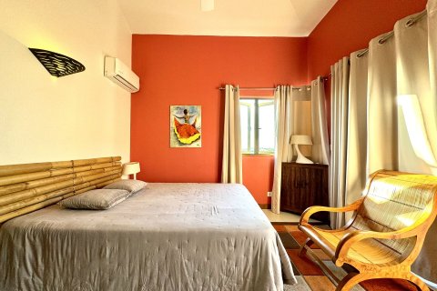 3 bedrooms Apartment in Riviere Noire, Mauritius No. 60773 29