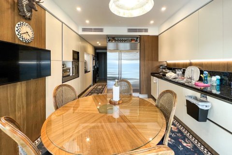 4+1 Apartment en Istanbul, Turkey No. 14822 4