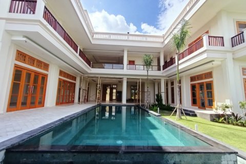 7 bedrooms Villa in Sanur, Indonesia No. 22929 1