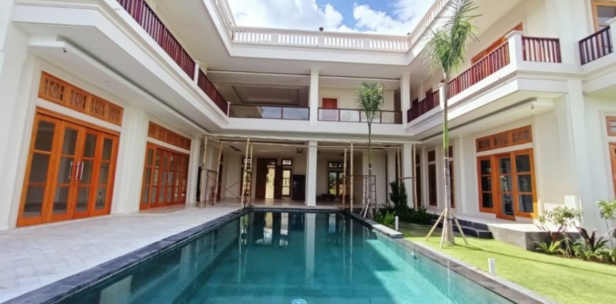 7 bedrooms Villa in Sanur, Indonesia No. 22929