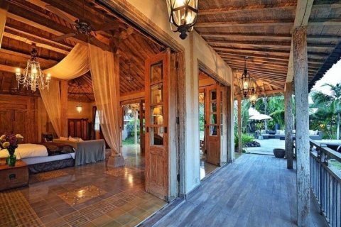 4 bedrooms Villa in Jimbaran, Indonesia No. 22930 3