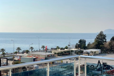 4+1 Penthouse en Mahmutlar, Turkey No. 12520 1