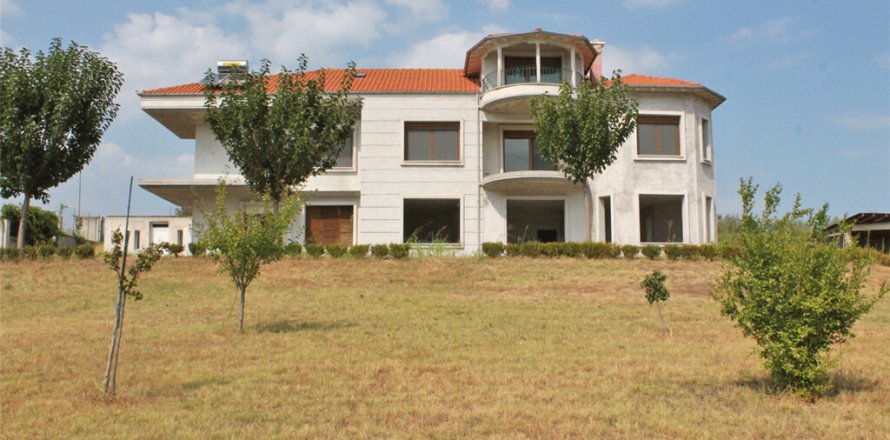 6 bedrooms Villa in Katerini, Greece No. 57927