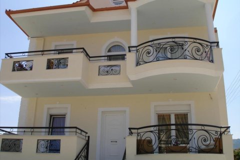 4 dormitorios House en Thessaloniki, Greece No. 57926 2