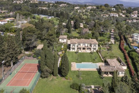 9 chambres Villa à Mougins, France No. 69047 1