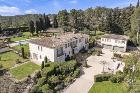 9 chambres Villa à Mougins, France No. 69047 5