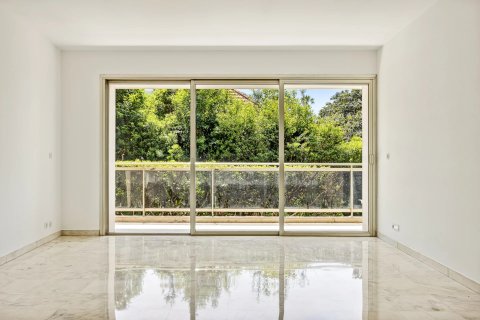 4 dormitorios Apartment en Antibes, France No. 67952 5