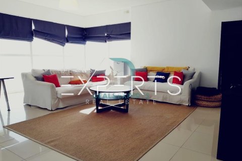 2 bedrooms Apartment in Al Reem Island, UAE No. 9711 6