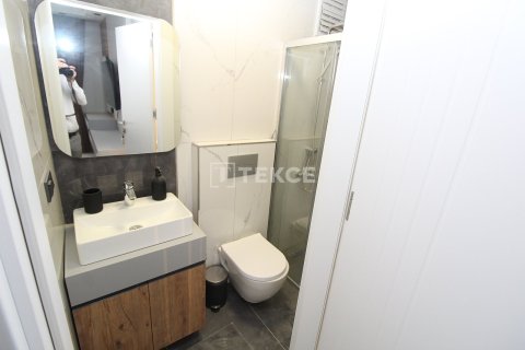 2+2 Apartment en Bueyuekcekmece, Turkey No. 17622 13