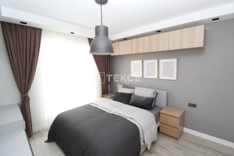 2+2 Appartement à Bueyuekcekmece, Turkey No. 17622 9