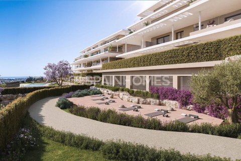 3 bedrooms Penthouse in Estepona, Spain No. 26546 9