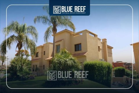 6 bedrooms Townhouse in Katameya Gardens, Egypt No. 38410 15