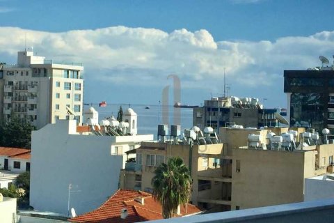 3 dormitorios Apartment en Limassol, Cyprus No. 65760 3