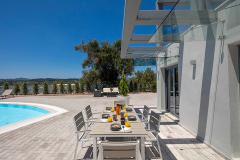 4 bedrooms Villa in Corfu, Greece No. 56246 28